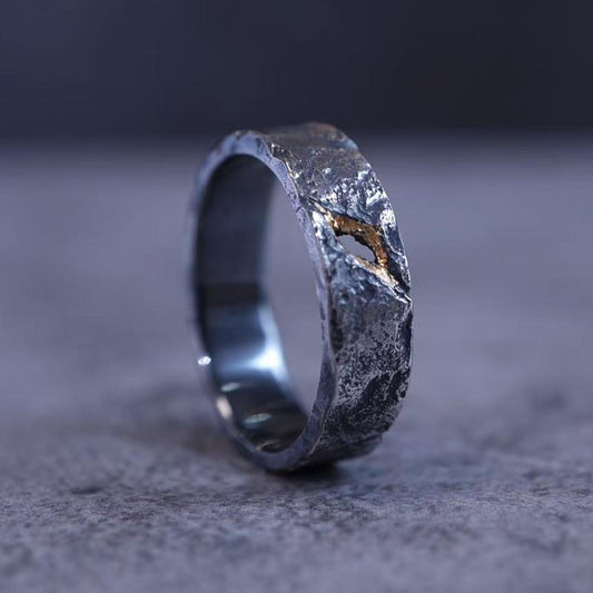 Silent Gaze Ring — Seen Deeply