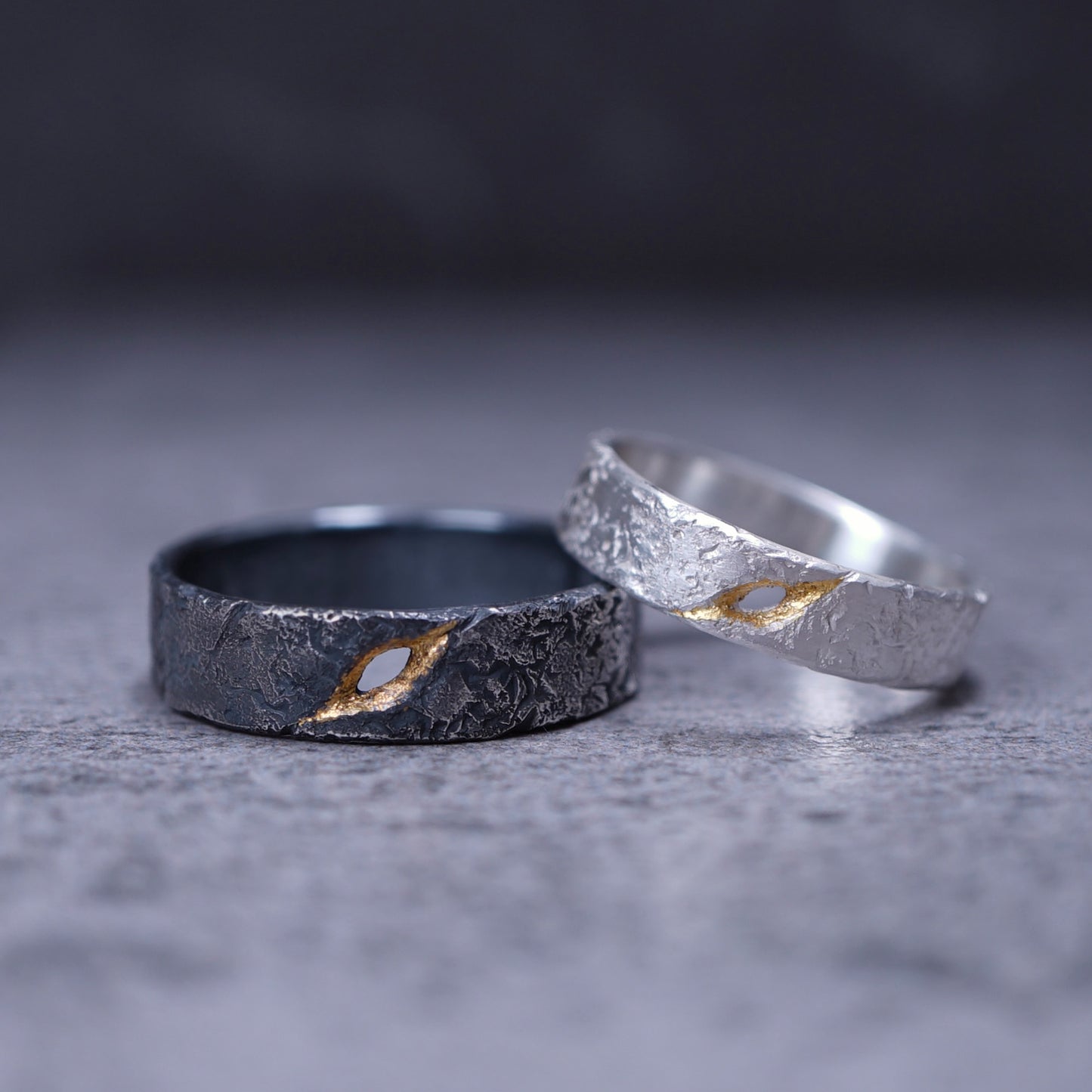 Silent Gaze Couple Rings — Fully Known