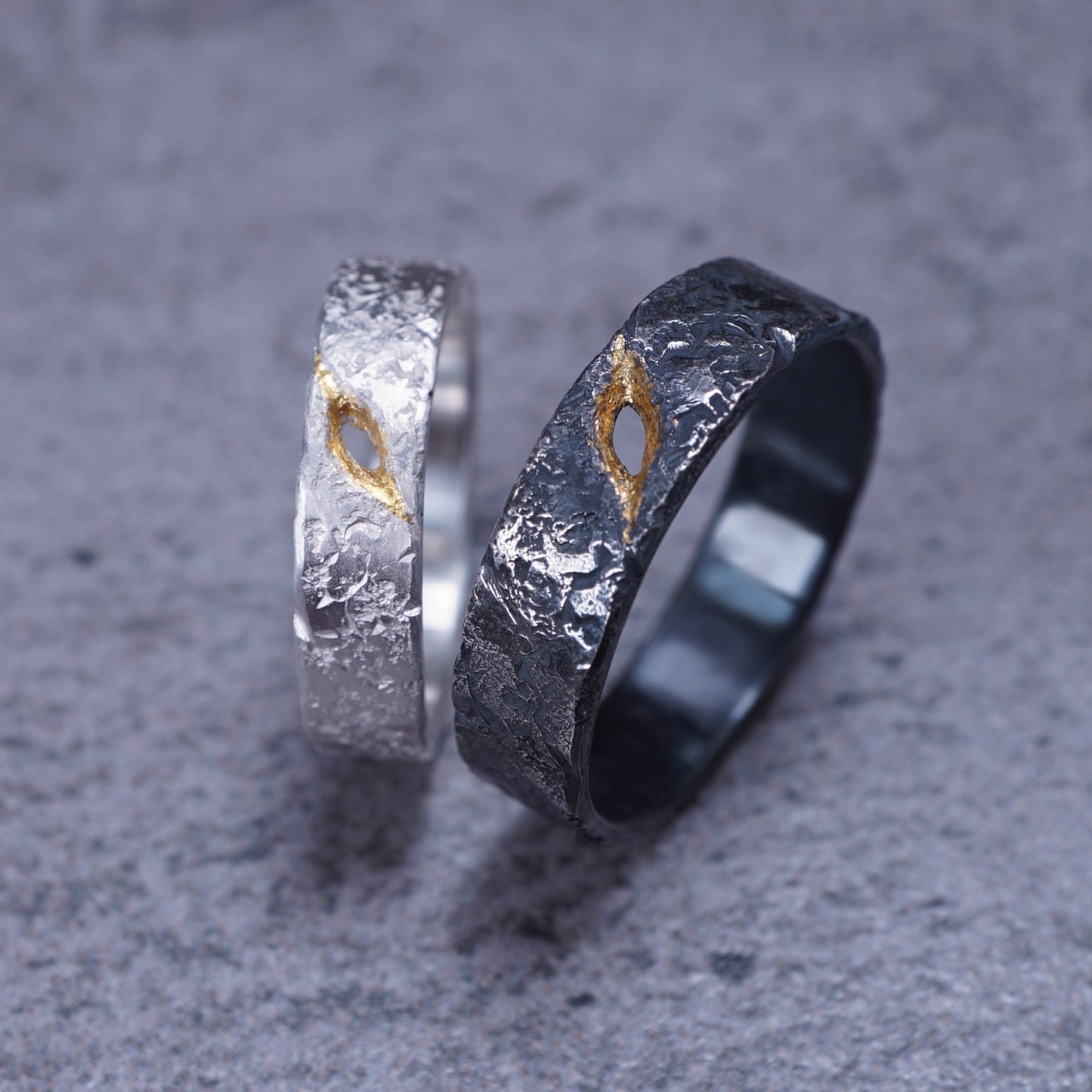 Silent Gaze Couple Rings — Fully Known