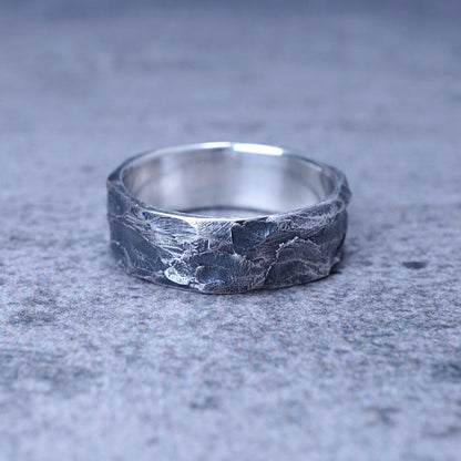 Eternal Flow Ring — Ever Flowing