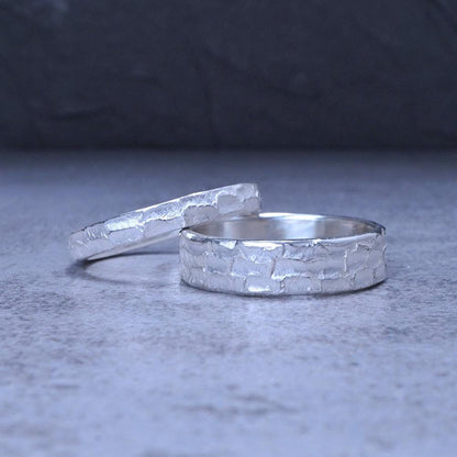 Impressionism Couple Rings — Light & texture
